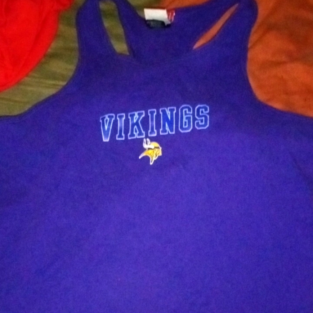 Vintage woman's NFL for her VIKINGS XL tank top